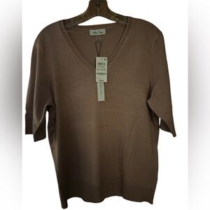 Melissa Paige Mauve V-Neck Top